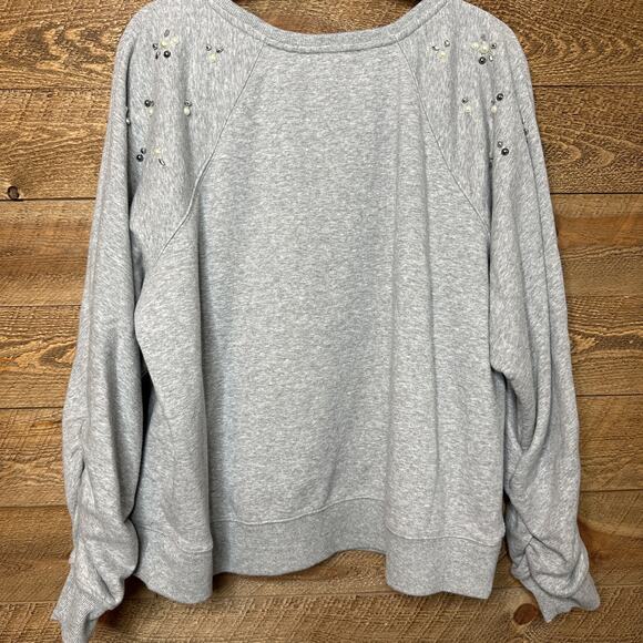 Stella & Dot Pearl Embellishments Sweatshirt Gray Round Neck Long Sleeve Size 2X - Picture 4 of 8